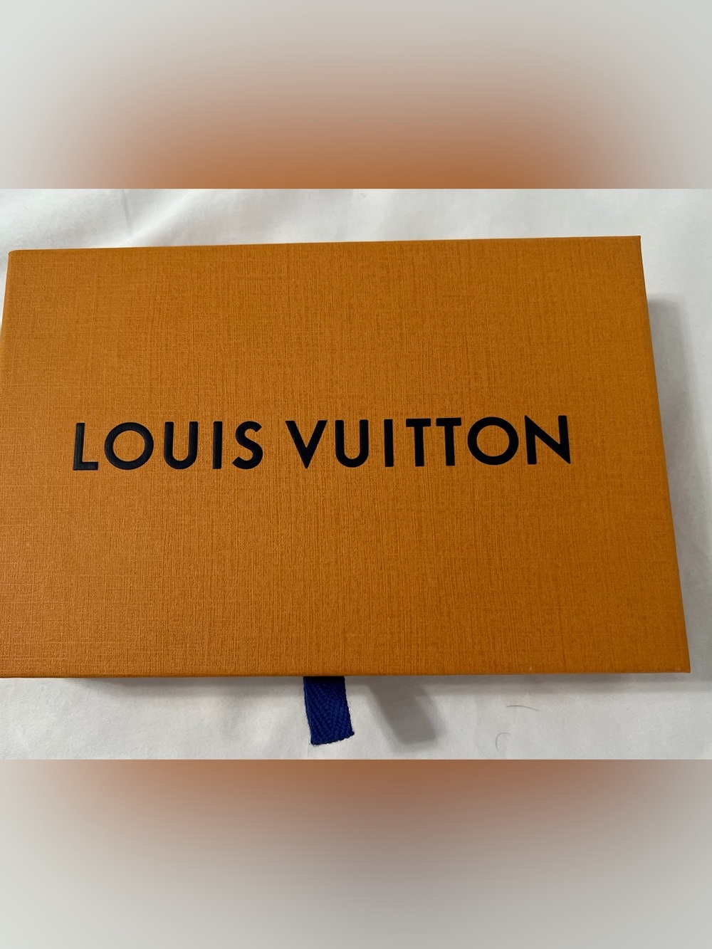Louis Vuitton Black Leather Wallet with Silver LV Logo - Picture 11 of 11